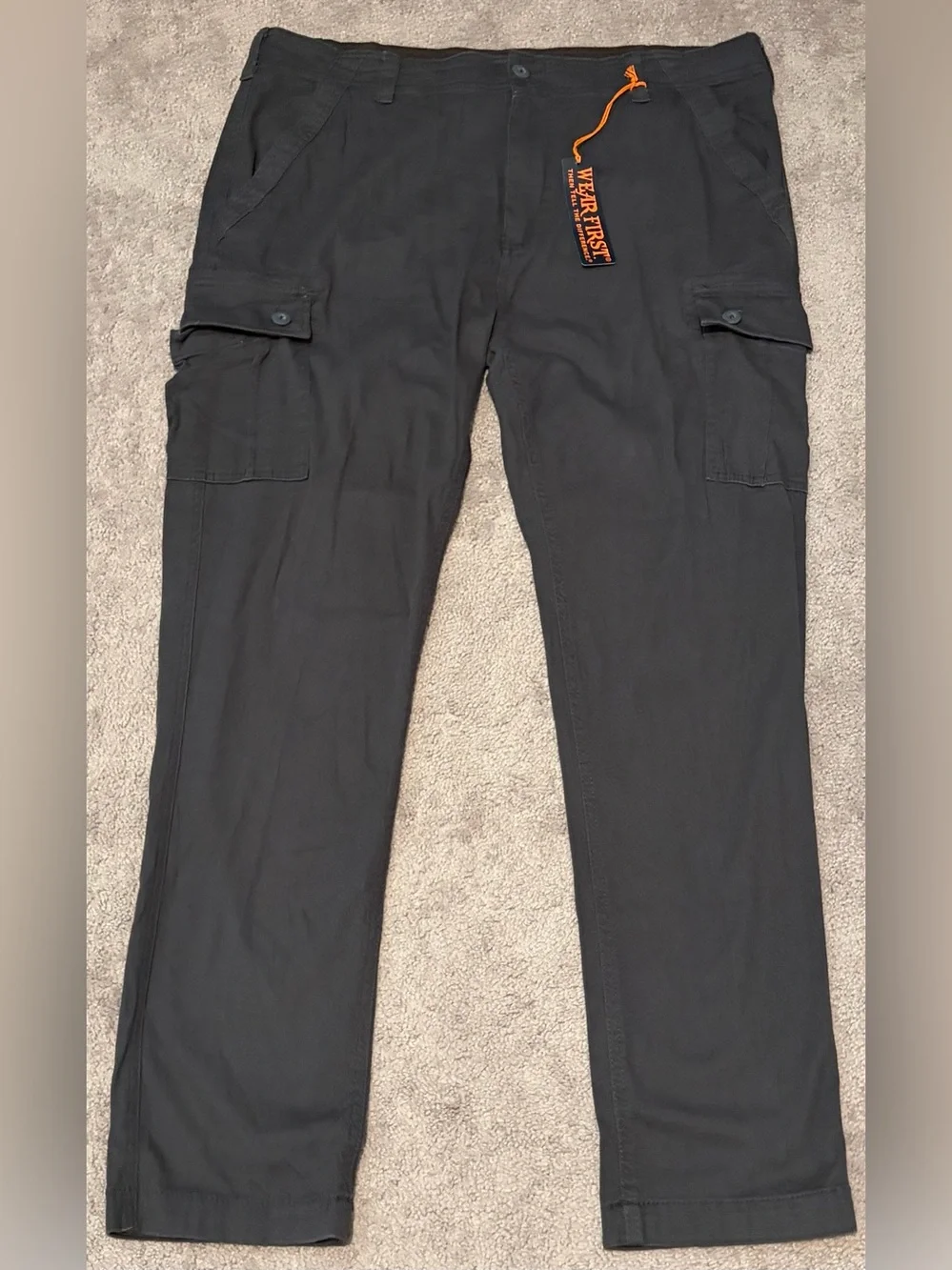 WearFirst Men’s Gray Cargo Pants Size 38x32 NWT